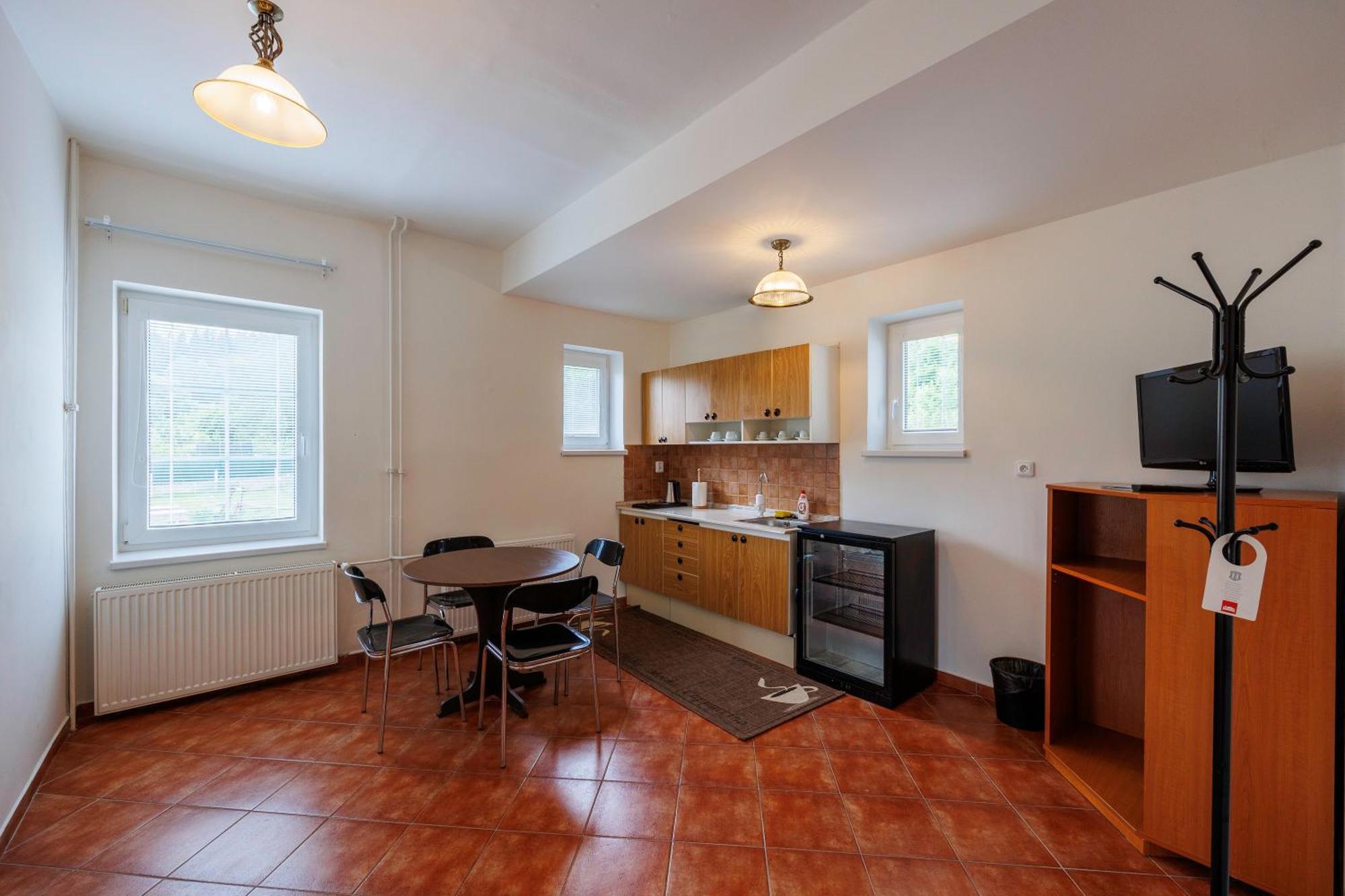 Pension U Golfu Cihelny Karlovy Vary Ngoại thất bức ảnh