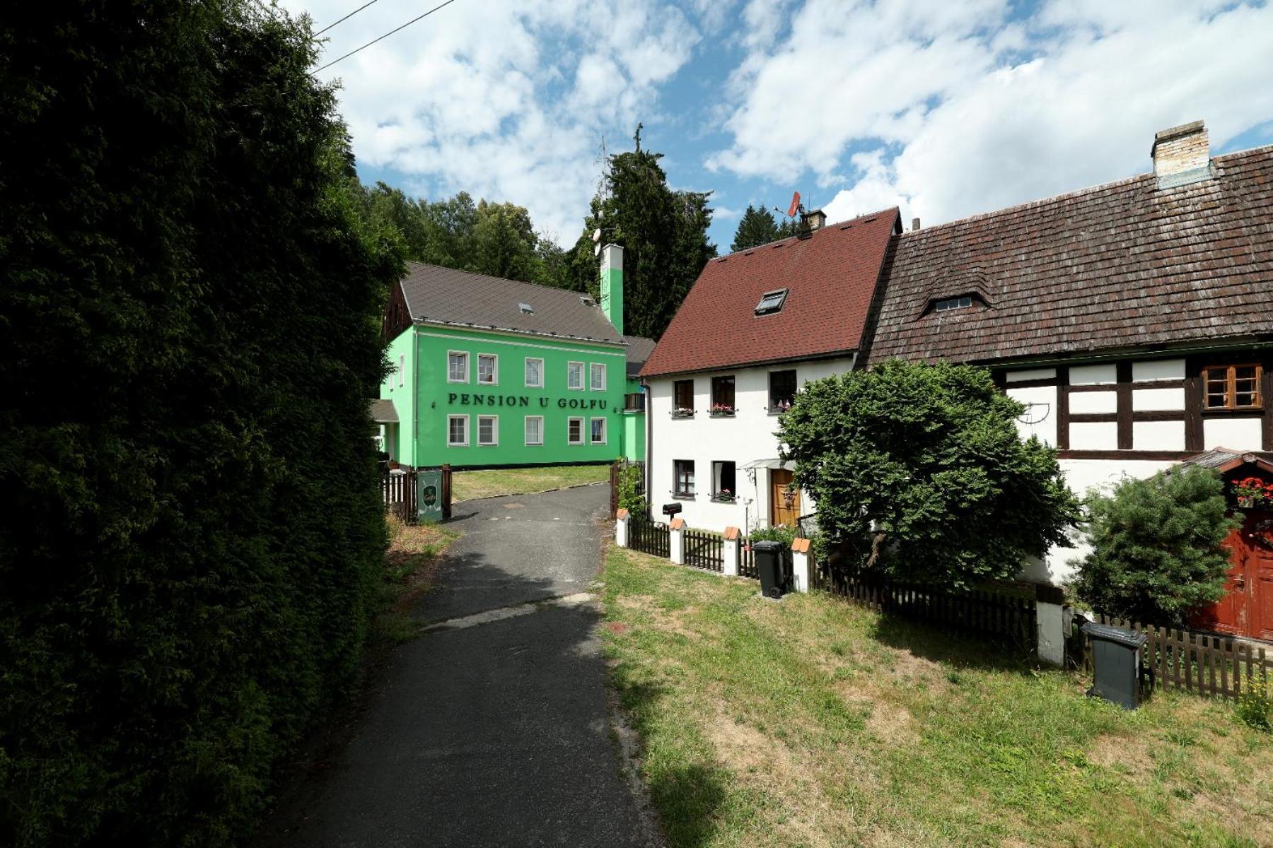 Pension U Golfu Cihelny Karlovy Vary Ngoại thất bức ảnh