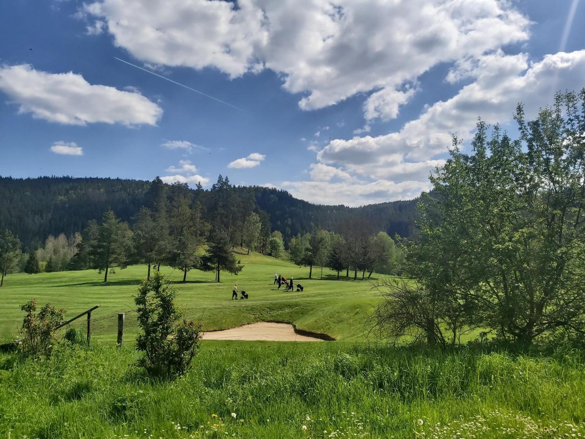 Pension U Golfu Cihelny Karlovy Vary Ngoại thất bức ảnh